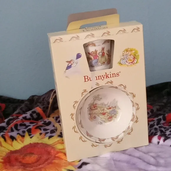 Royal Doulton Bunnykins 1970s Bunnykins Plate Bowl Cup